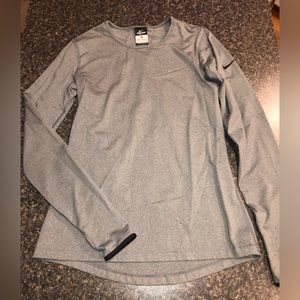 Nike dry fit size M long sleeve